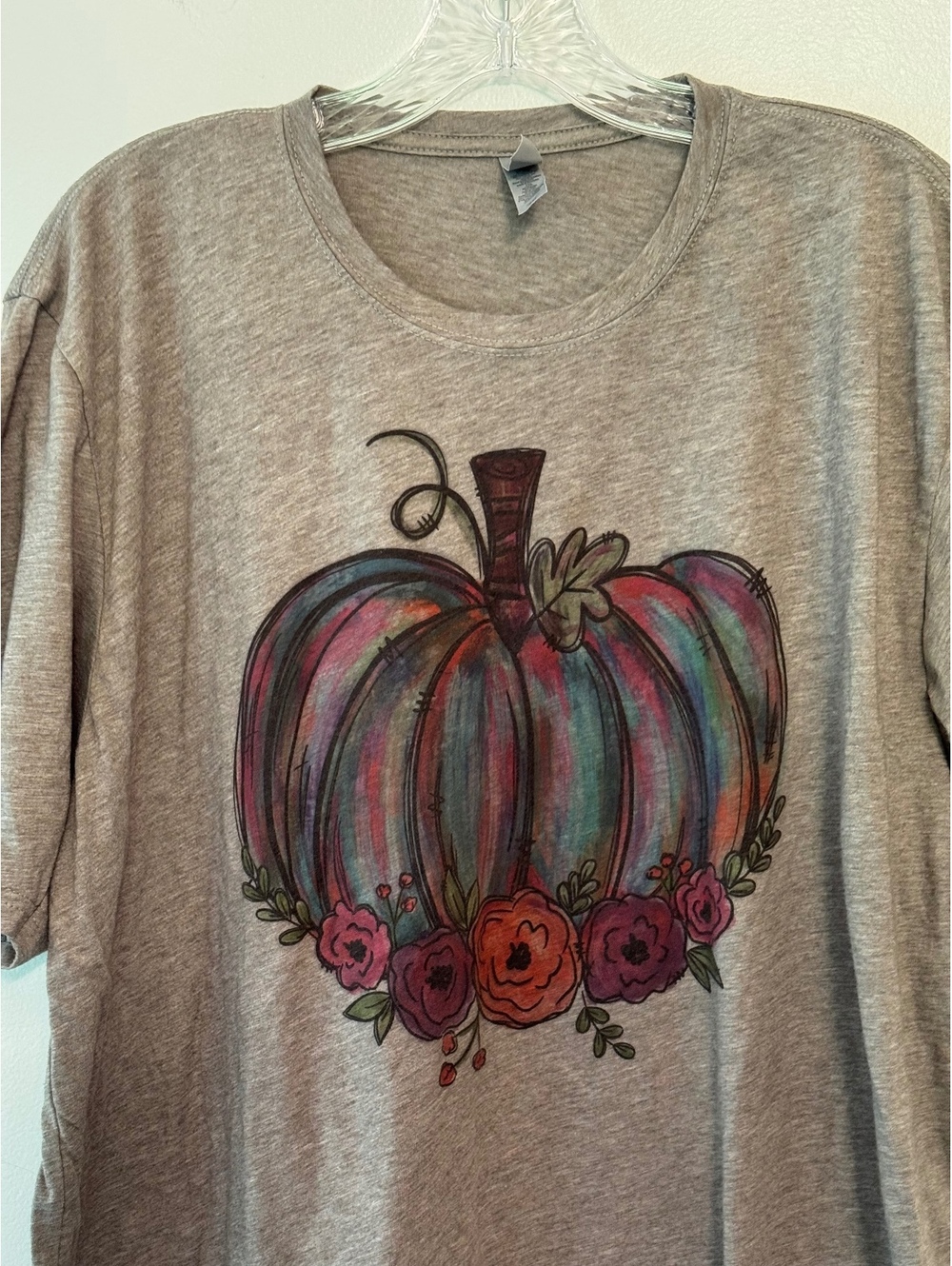 Next Level Apparel XXL Gray T-Shirt with Colorful Pumpkin Floral Design